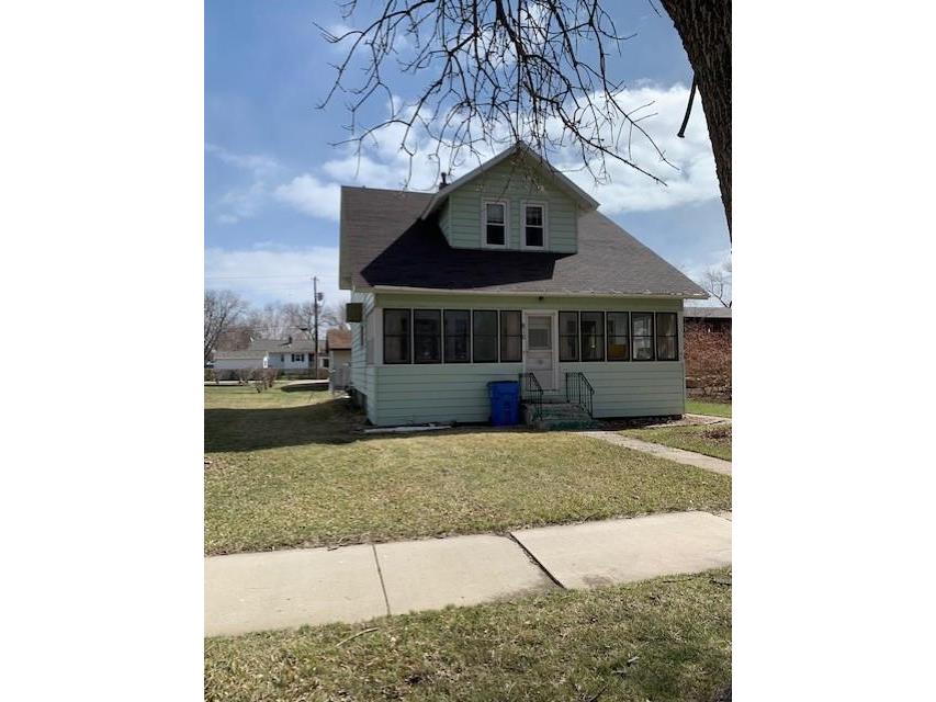 810 1st Avenue, Madison, MN 56256 MLS 5715225 Edina Realty