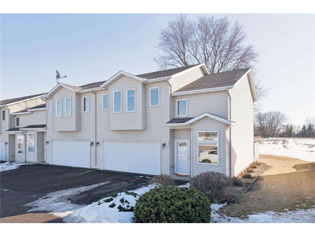 810 1st Street NW New Prague MN 56071 7021090 image1