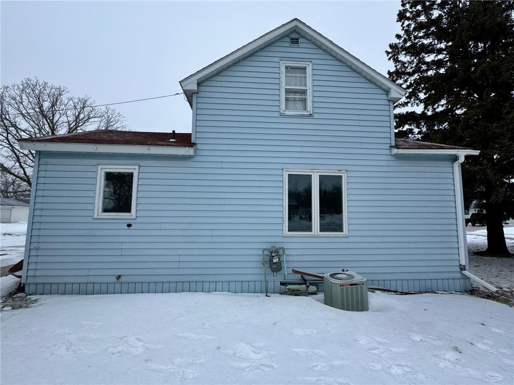 810 2nd Street NE Roseau MN 56751 7032363 image14