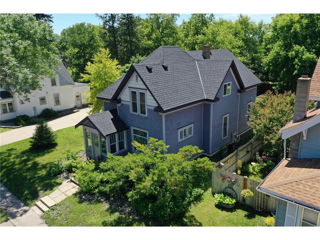 810 4th Street SW Willmar MN 56201 6536240 image1