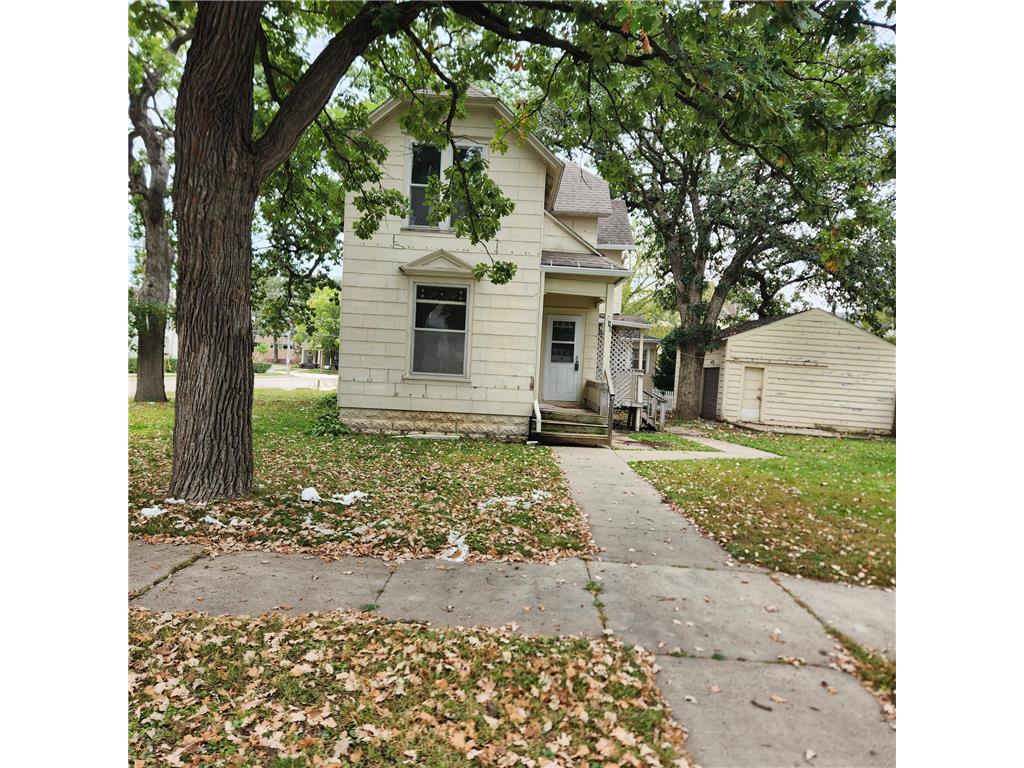 810 5th Street NW Austin MN 55912 6791162 image1