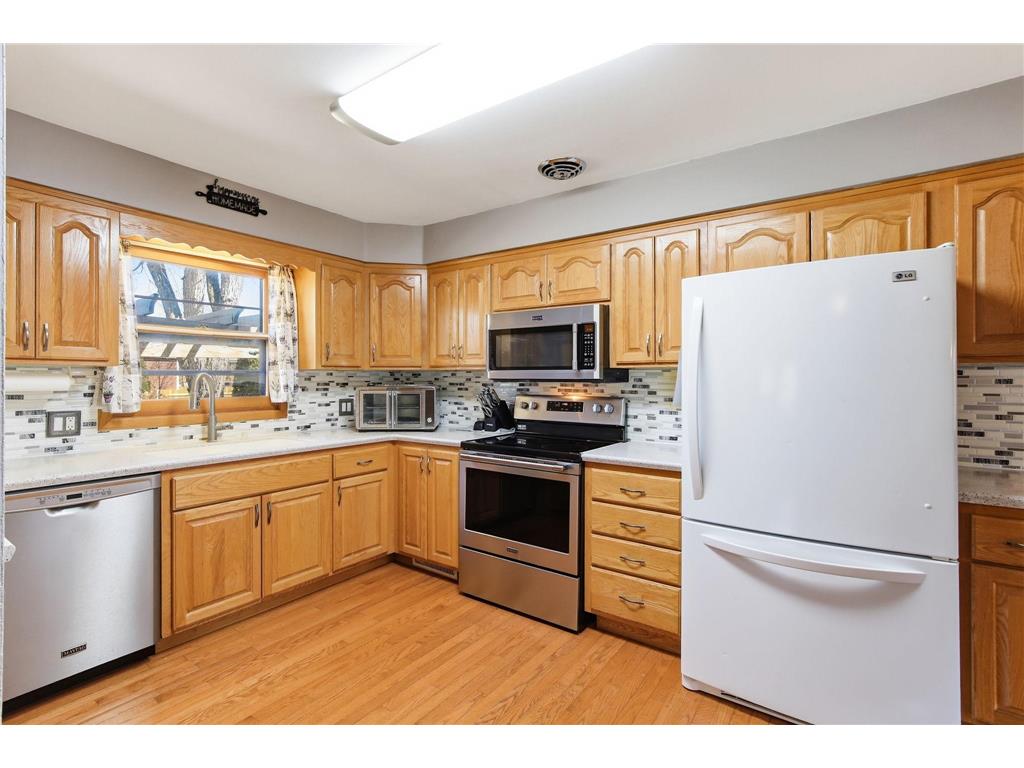 810 5th Street W Hastings MN 55033 7042197 image11