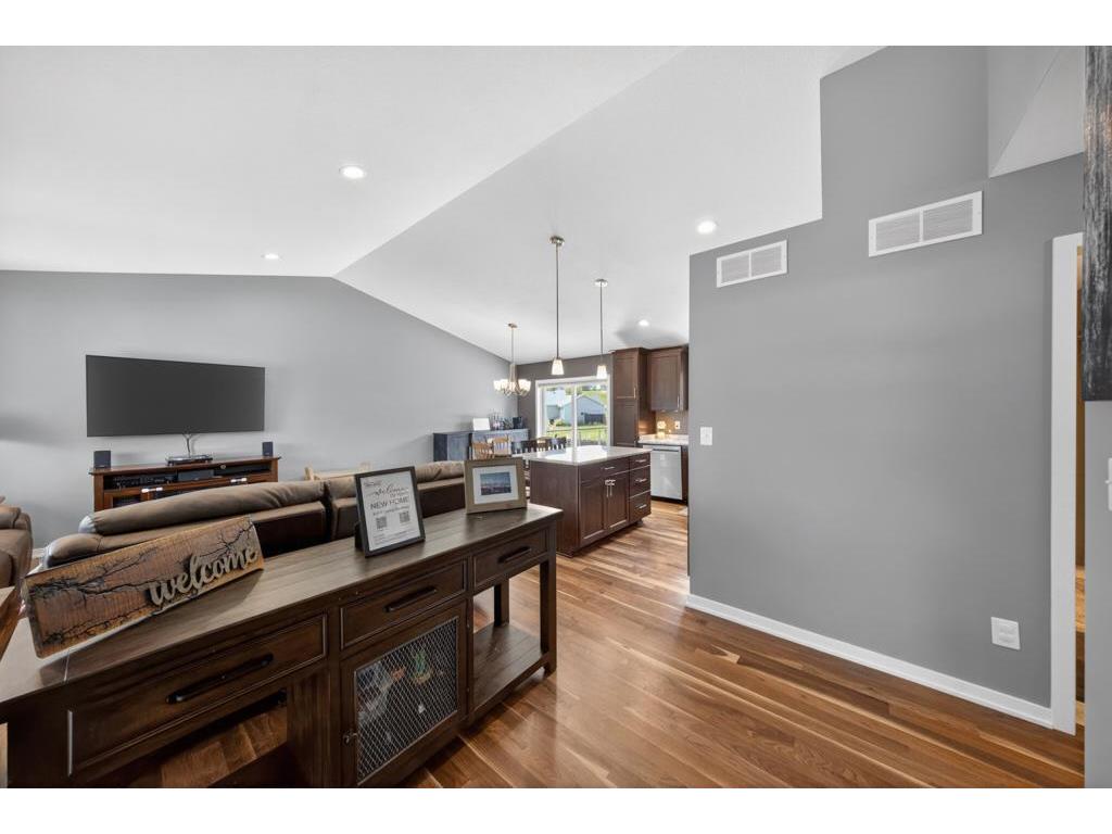 810 8th Avenue SW Pine Island MN 55963 7080496 image6