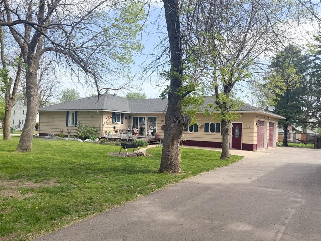 810 8th Avenue Worthington MN 56187 7074235 image5