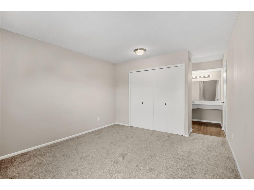 810 9th Avenue S #8 Hopkins MN 55343 7062051 image13
