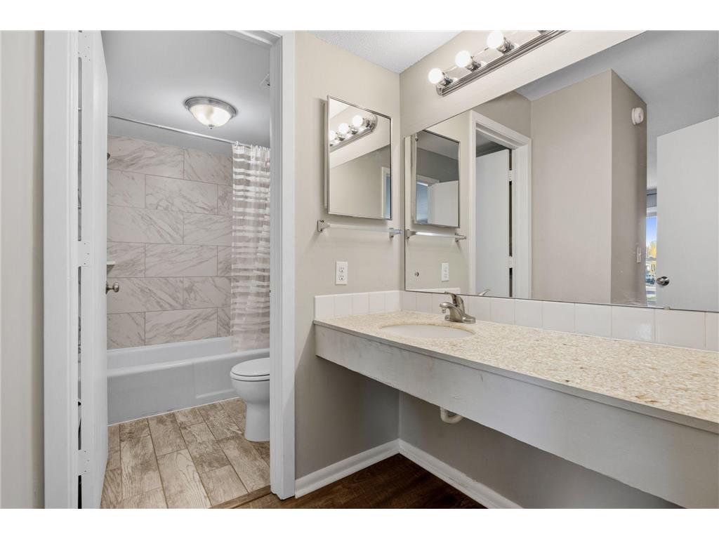 810 9th Avenue S #8 Hopkins MN 55343 7062051 image7