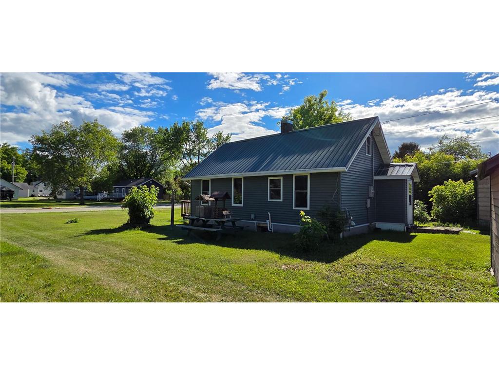 810 9th Street International Falls MN 56649 7098157 image2