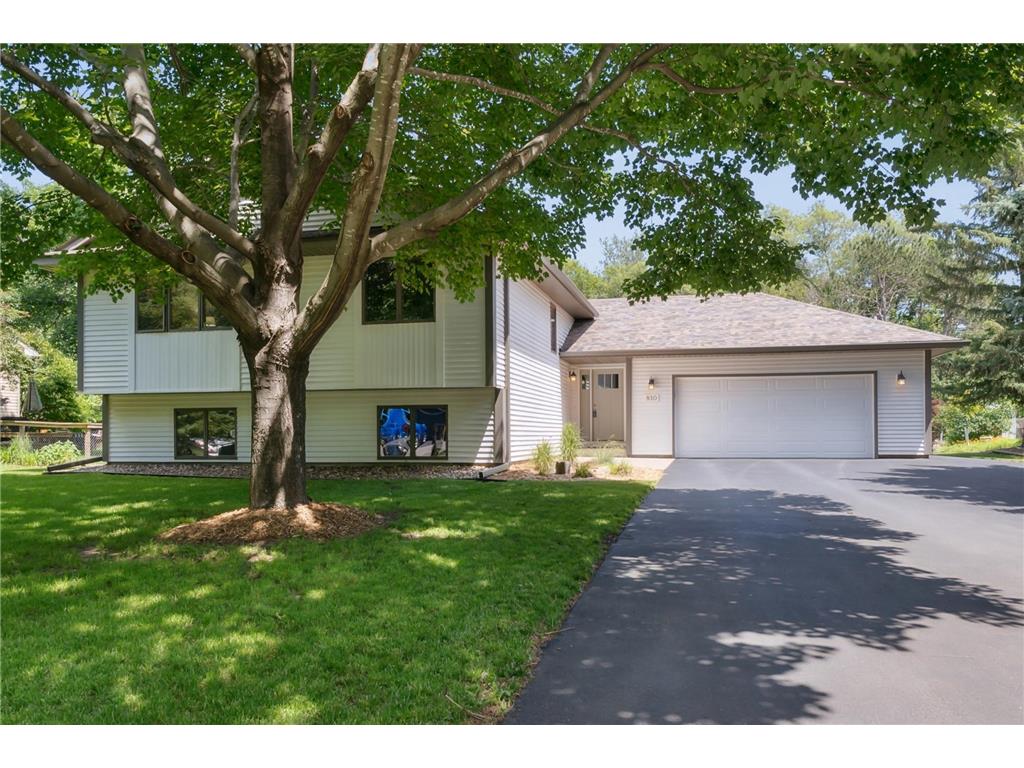 810 Grandview Drive Hudson WI 54016 6550304 image1