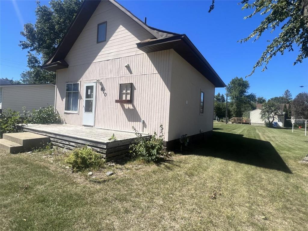 810 Haarfager Avenue N Canby MN 56220 6257472 image1