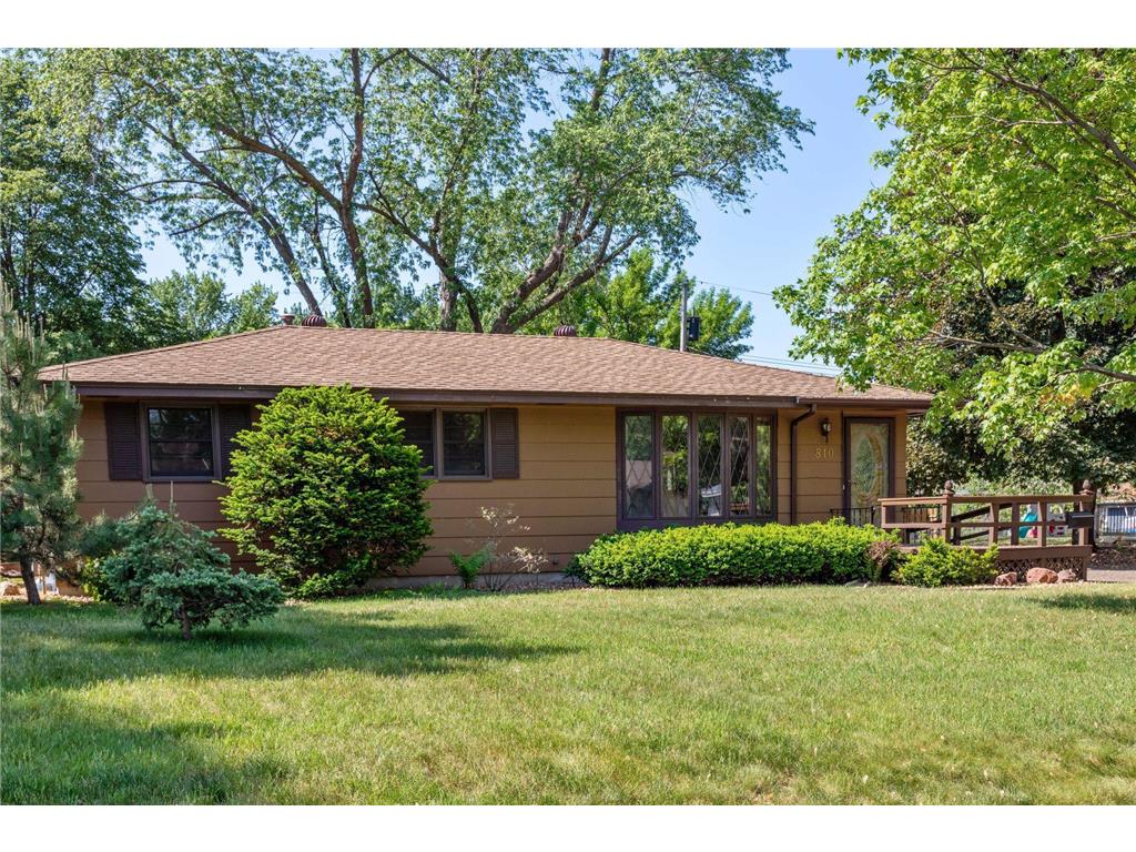 810 Kennaston Drive NE Fridley MN 55432 6366795 image1