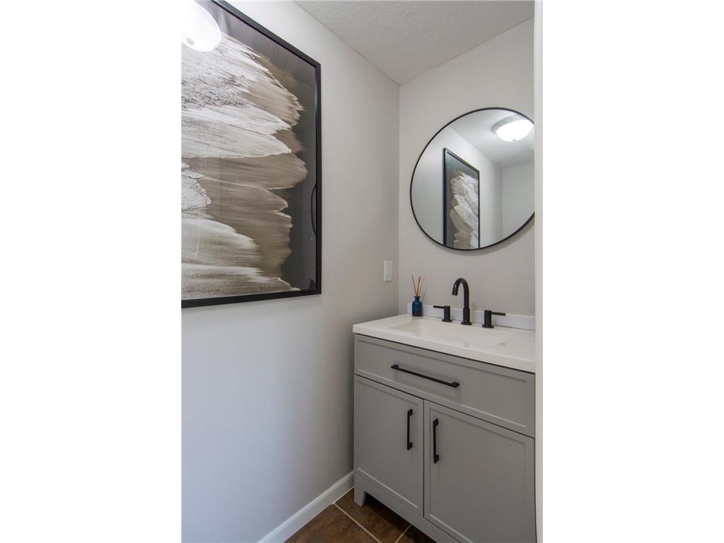 810 Main Street W Isle MN 56342 - Mille Lacs Lake 6797743 image40