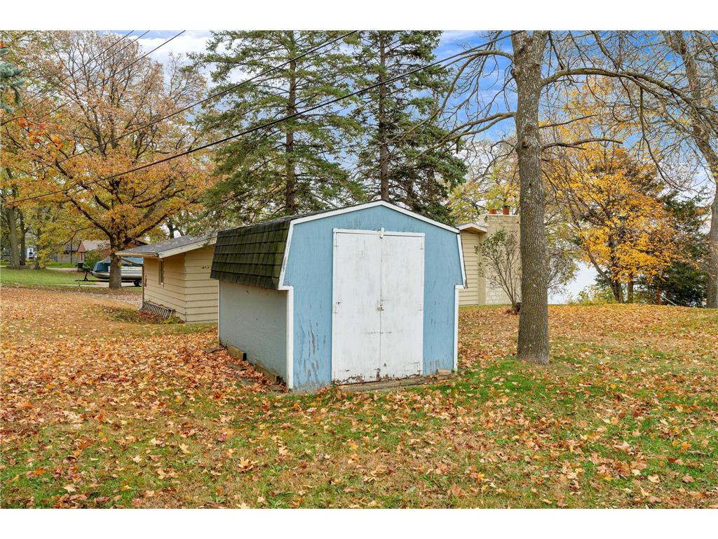 810 N Shore Drive Waterville MN 56096 - Tetonka 6814517 image11