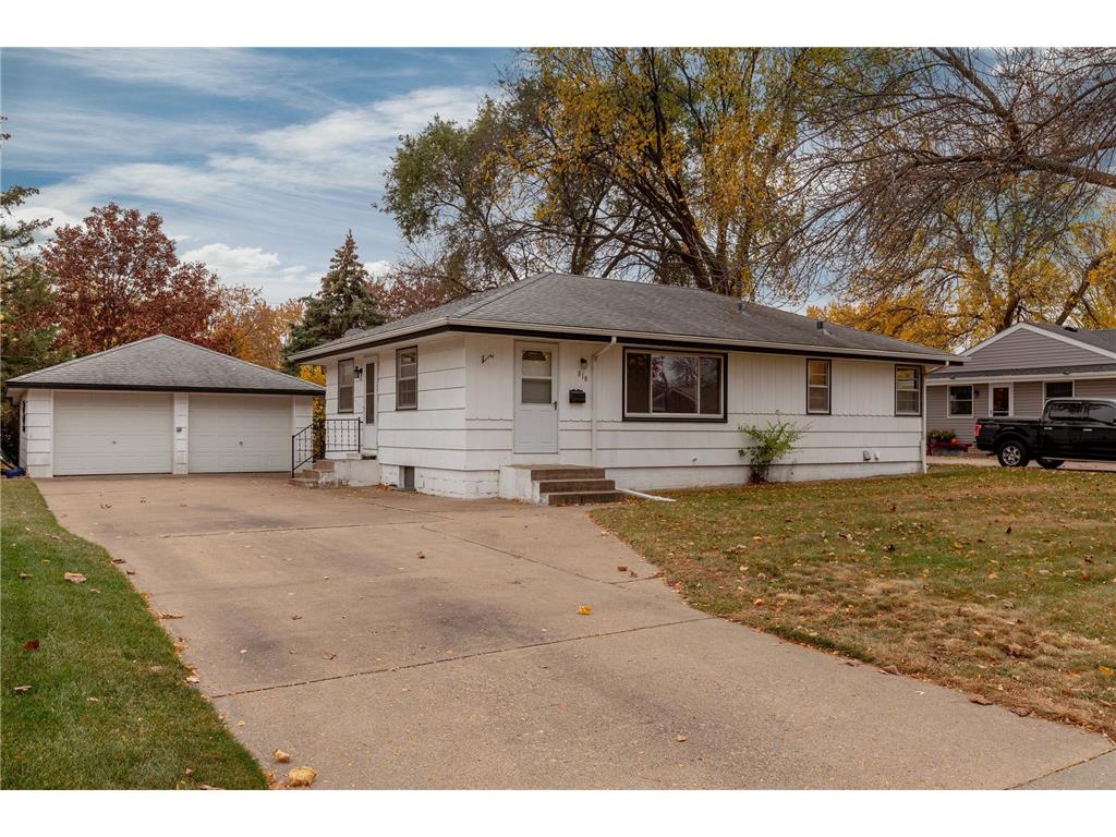 810 Pandora Drive NE Fridley MN 55432 6631619 image1