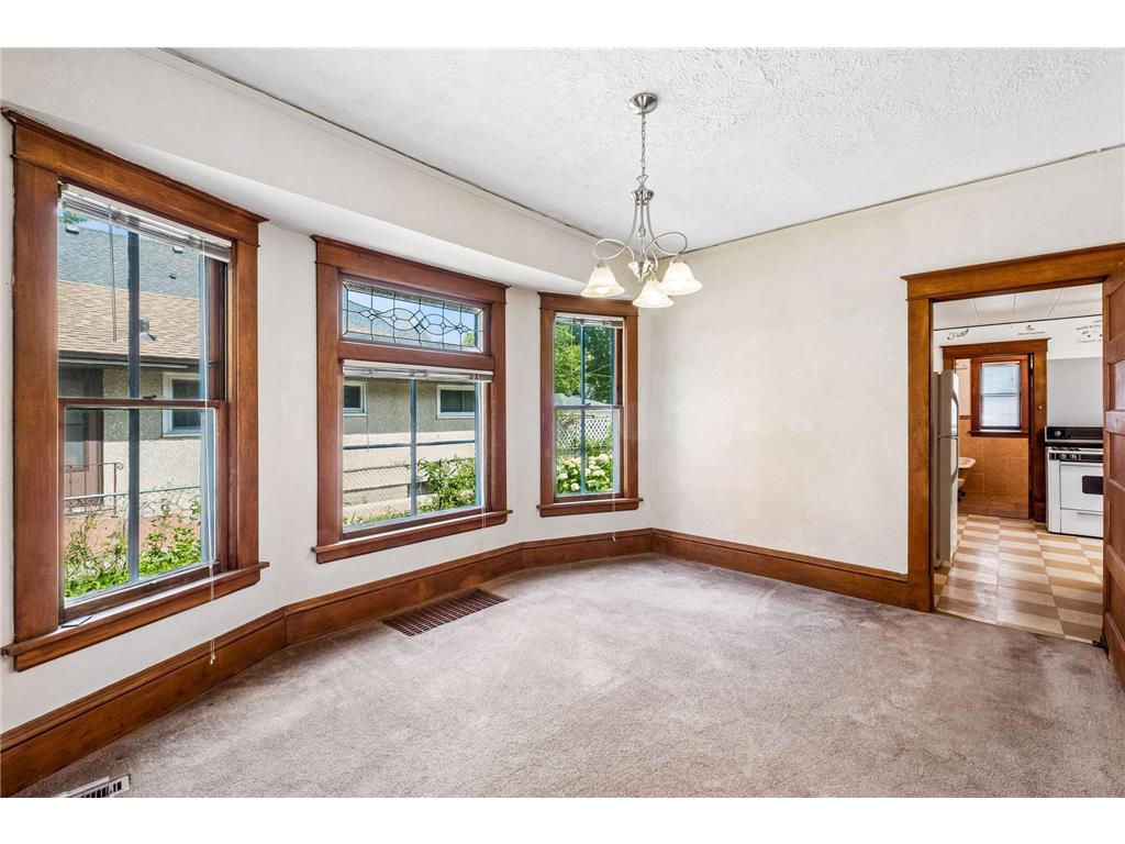 810 Randolph Avenue Saint Paul MN 55102 7098953 image9