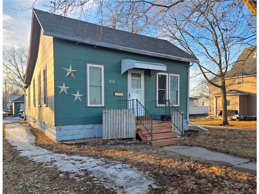 810 S Oak Avenue Owatonna MN 55060 7021859 image1