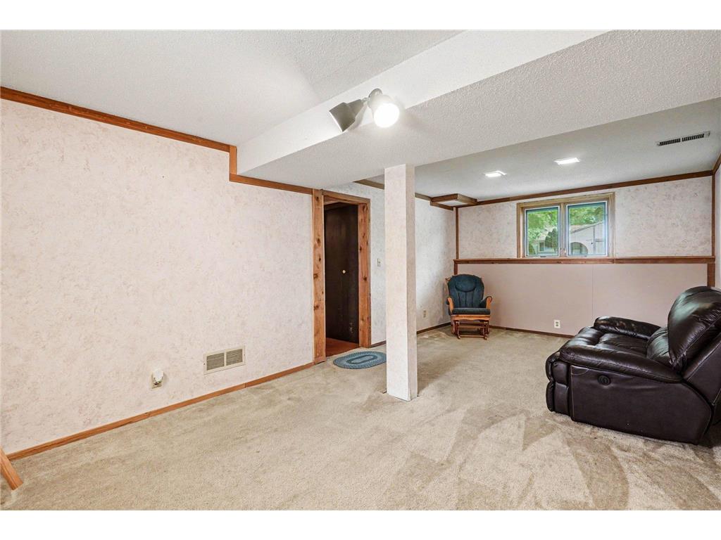 810 Sunny Lane Anoka MN 55303 7100242 image17