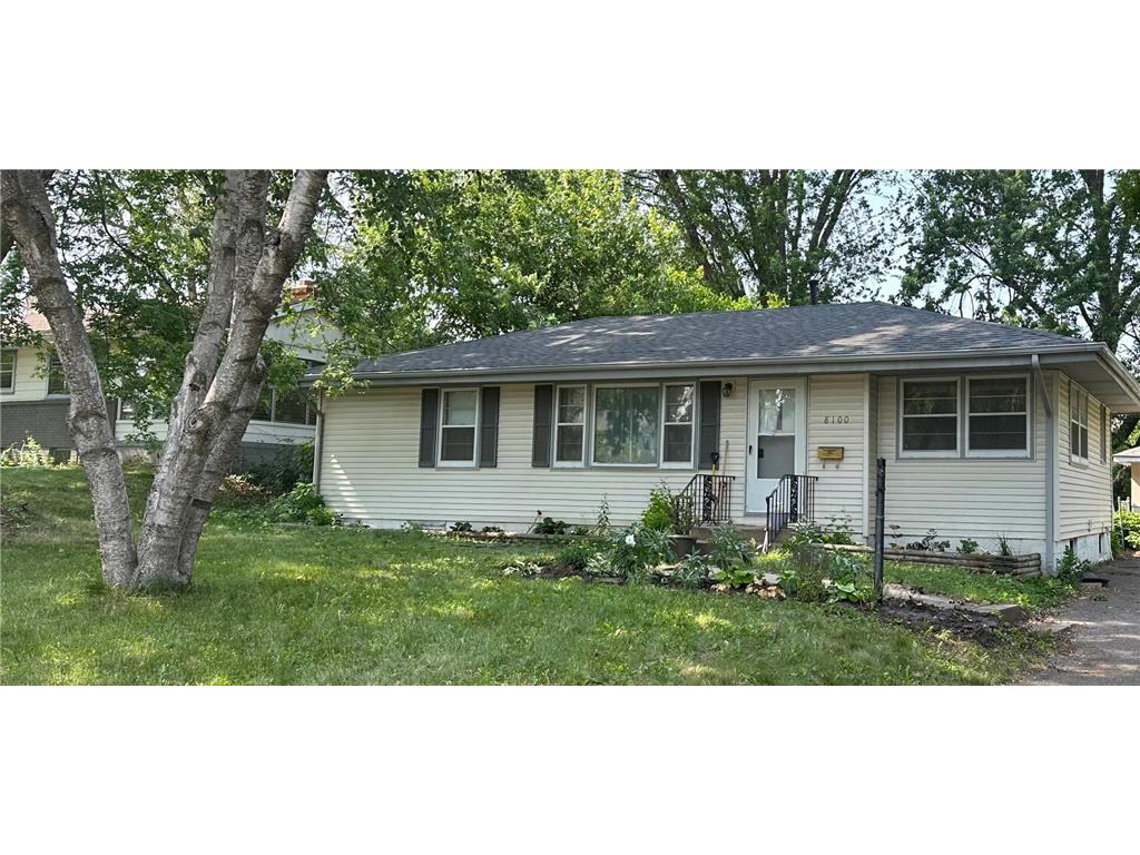 8100 32nd Avenue N Crystal MN 55427 6386193 image1