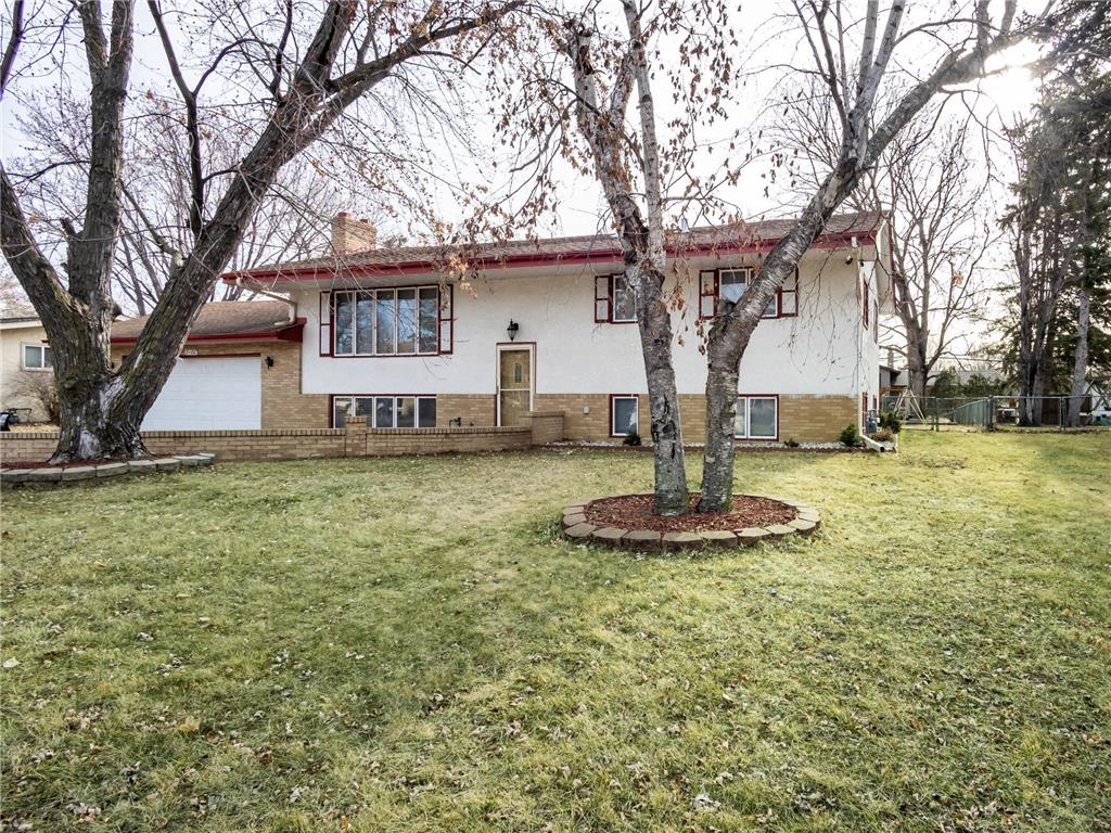 8100 Yates Avenue N Brooklyn Park MN 55443 6510524 image1