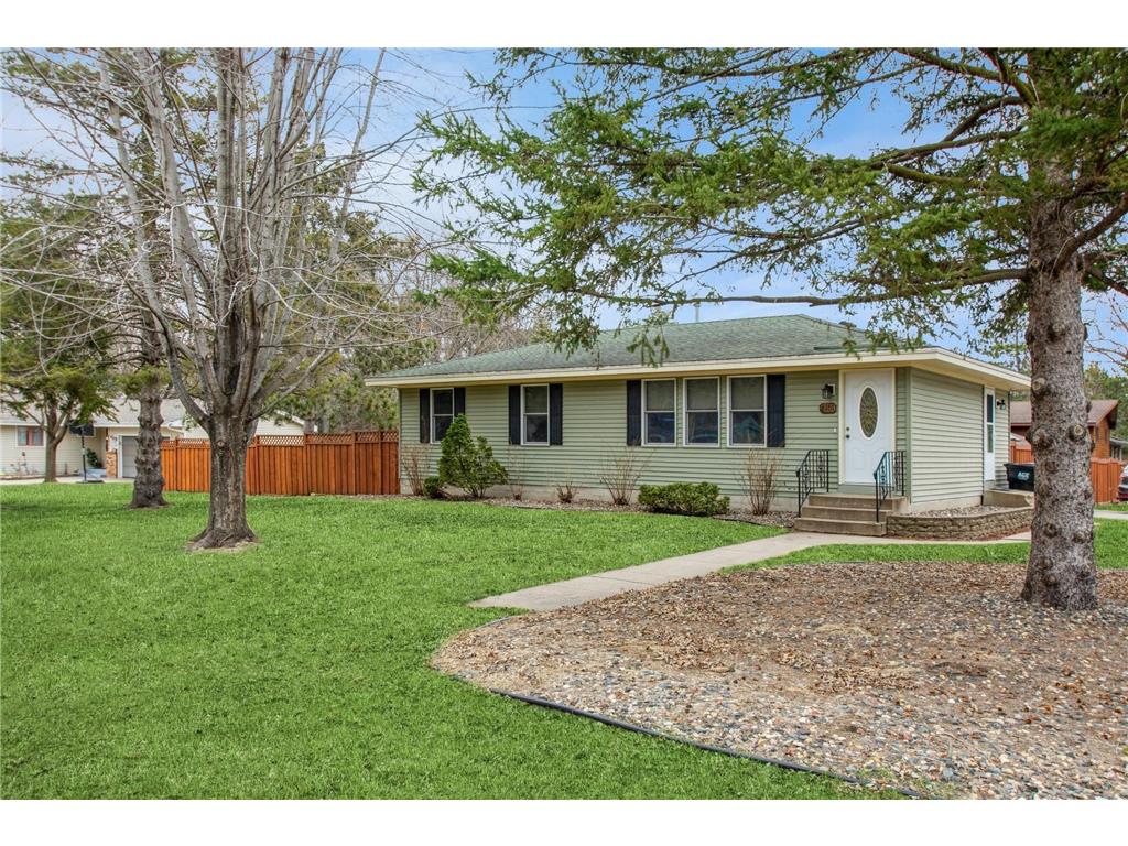 8101 Edgewood Drive Mounds View MN 55112 6683521 image1