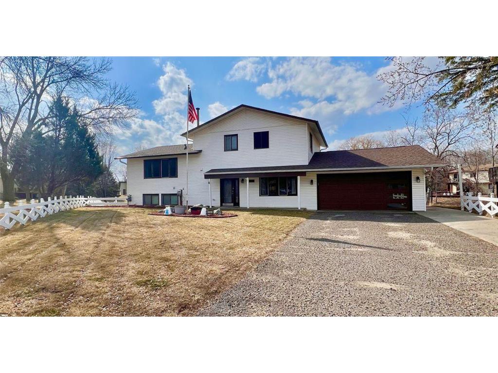 8101 Idaho Avenue N Brooklyn Park MN 55445 6497810 image1