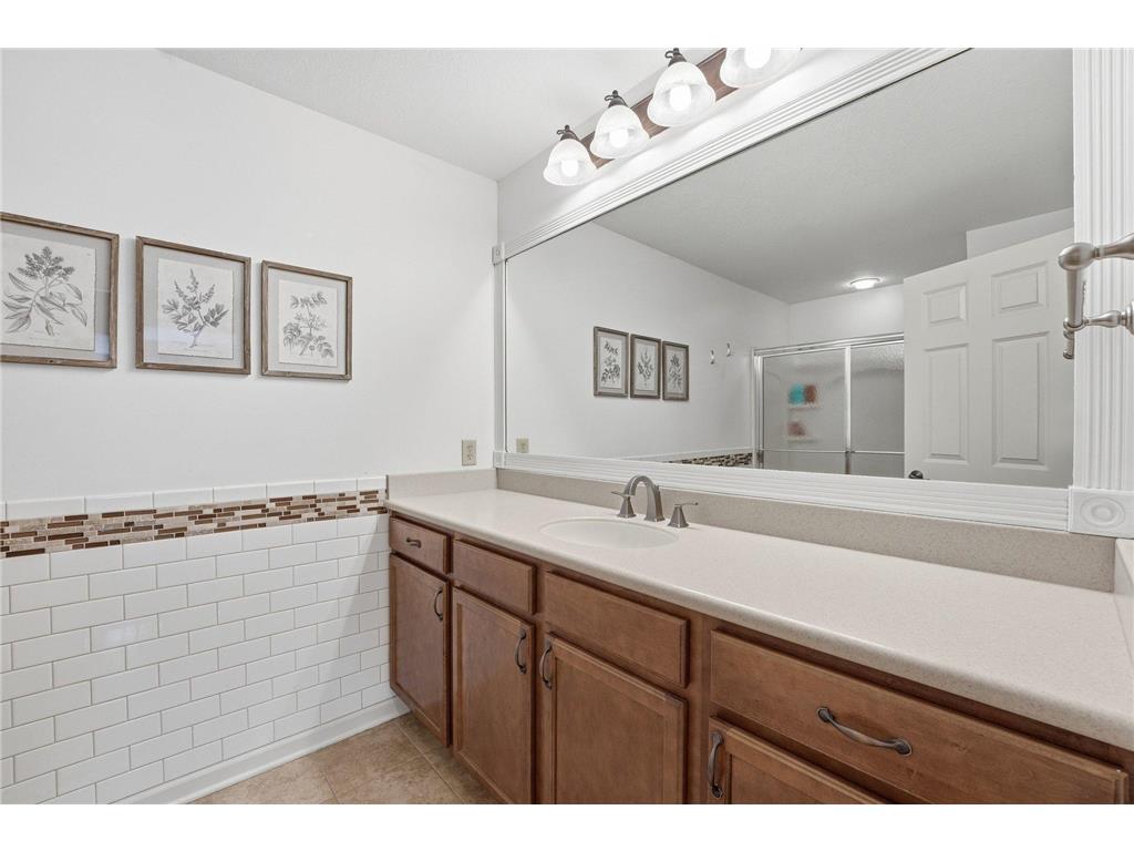 8103 Oakview Drive N Maple Grove MN 55369 7047729 image35