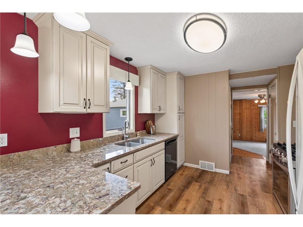 8104 Harkness Road S Cottage Grove MN 55016 7047130 image14