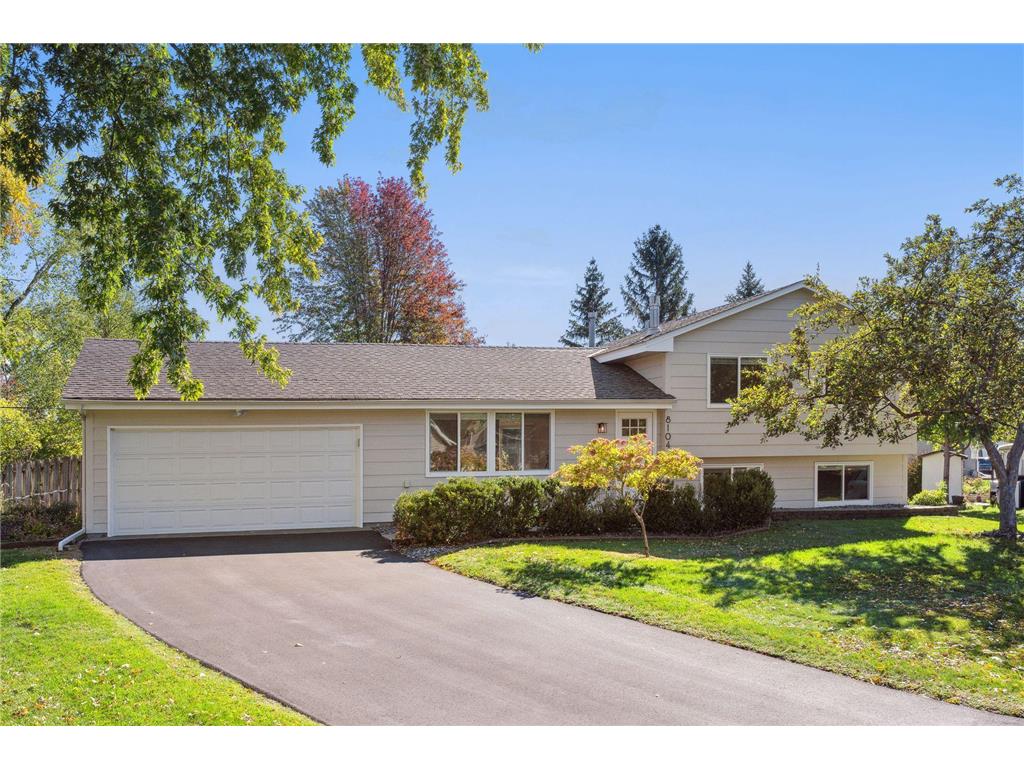 8104 Lad Parkway Brooklyn Park MN 55443 6675152 image1