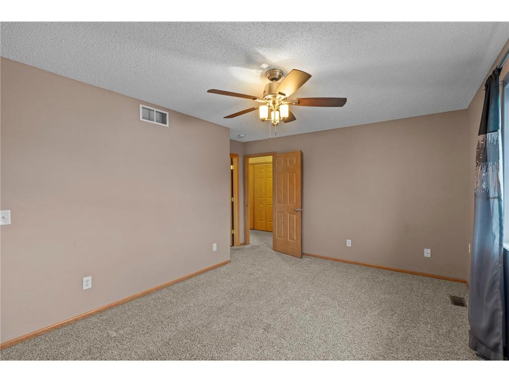 8105 Darcy Lane Inver Grove Heights MN 55076 7055911 image23