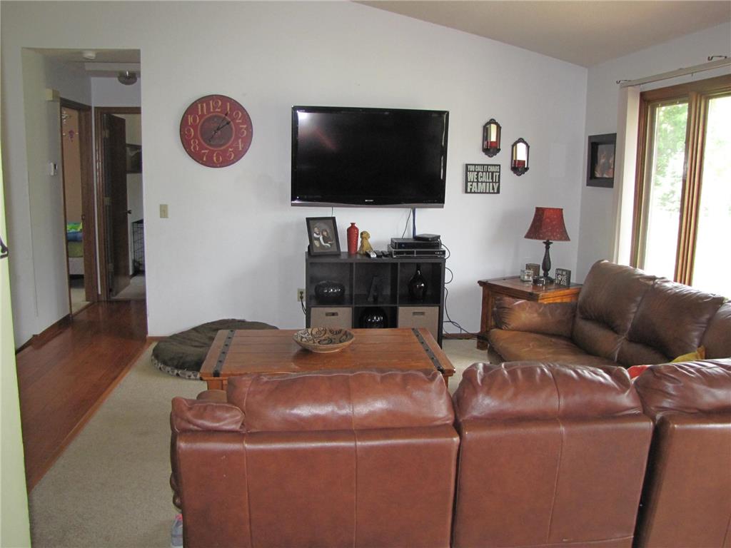 8105 Lower 147th Street W Apple Valley MN 55124 6559810 image1