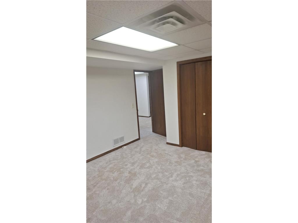 8106 Groveland Road Mounds View MN 55112 7059489 image29