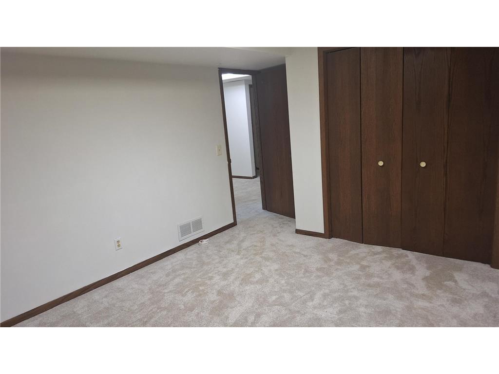 8106 Groveland Road Mounds View MN 55112 7059489 image30
