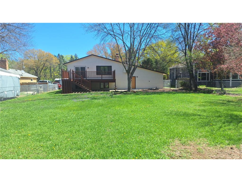 8106 Groveland Road Mounds View MN 55112 7059489 image35