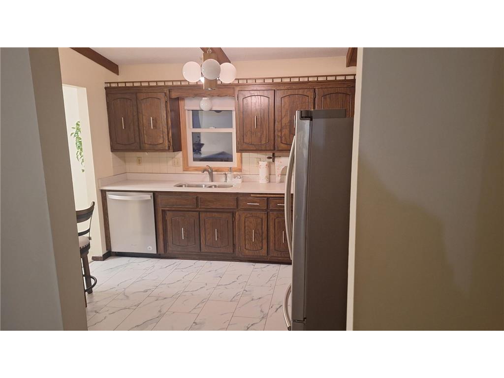 8106 Groveland Road Mounds View MN 55112 7059489 image8