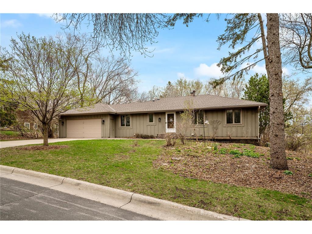 8107 Dakota Lane Chanhassen MN 55317 6505989 image1