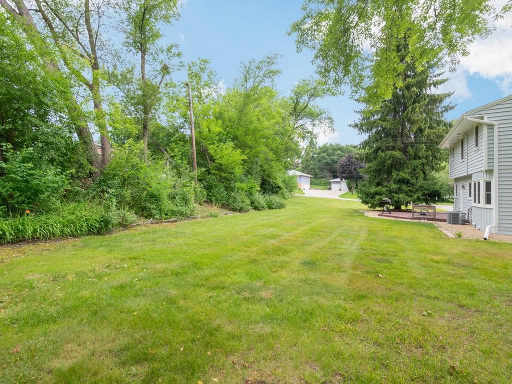 8108 Ensign Curve Bloomington MN 55438 7099015 image28