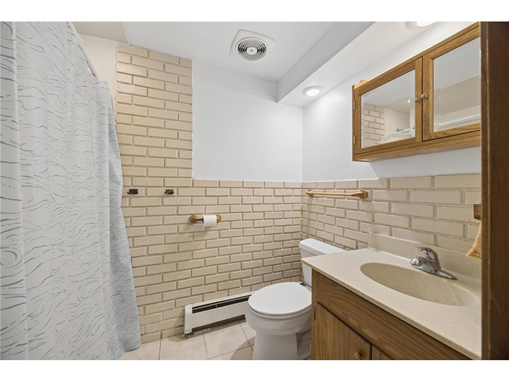 8108 Mount Curve Boulevard Brooklyn Park MN 55445 7071447 image20
