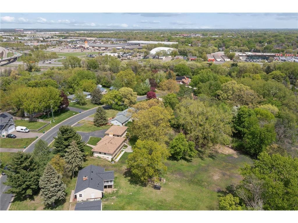 8108 Mount Curve Boulevard Brooklyn Park MN 55445 7071447 image28