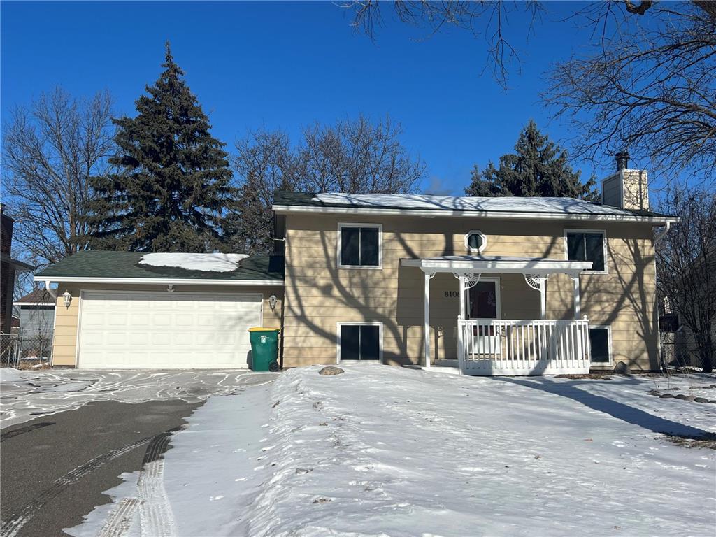 8108 N College Park Drive Brooklyn Park MN 55445 7014611 image1