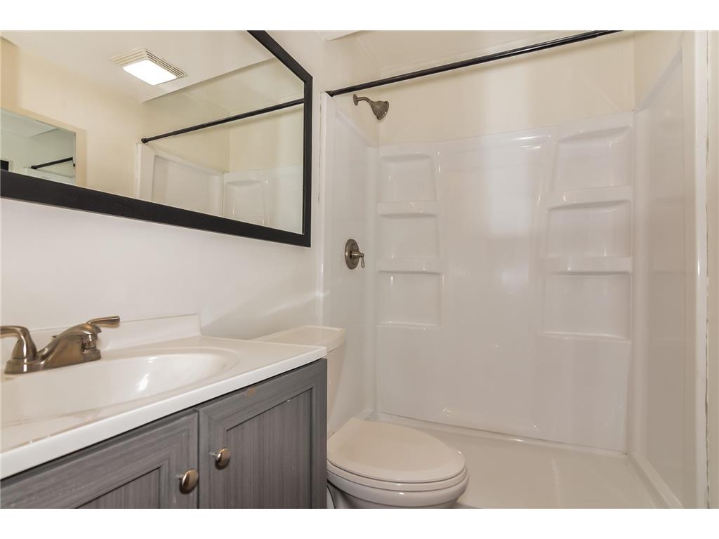 8108 N College Park Drive Brooklyn Park MN 55445 7014611 image9