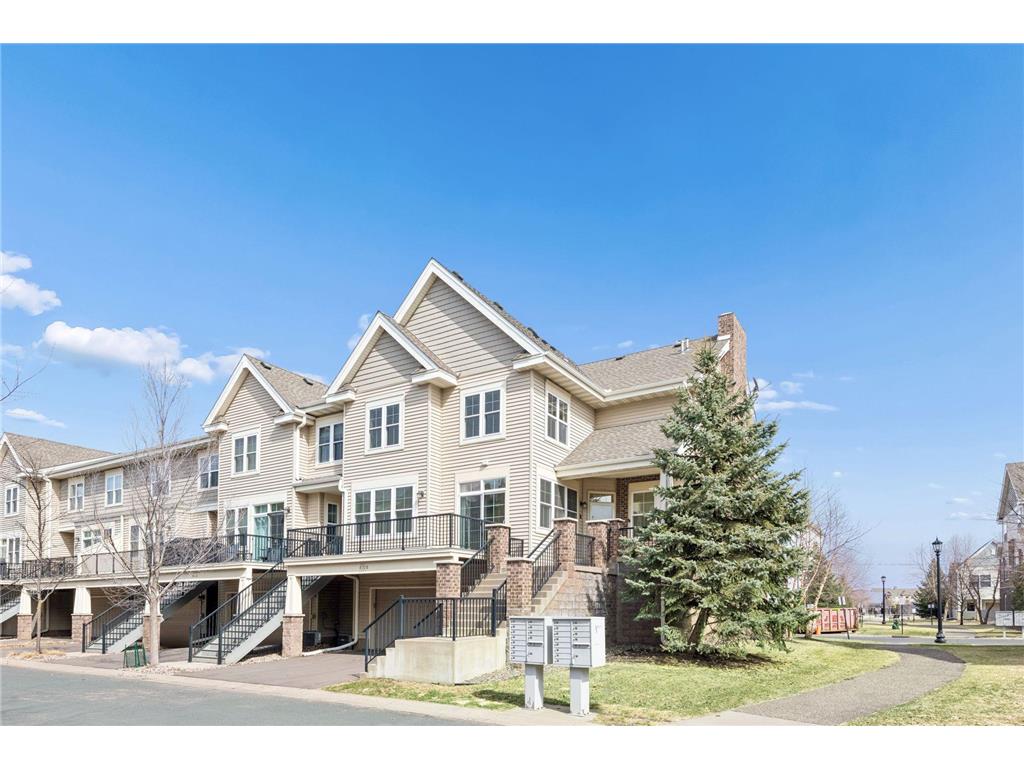 8108 Norwood Lane N Maple Grove MN 55369 7049742 image1