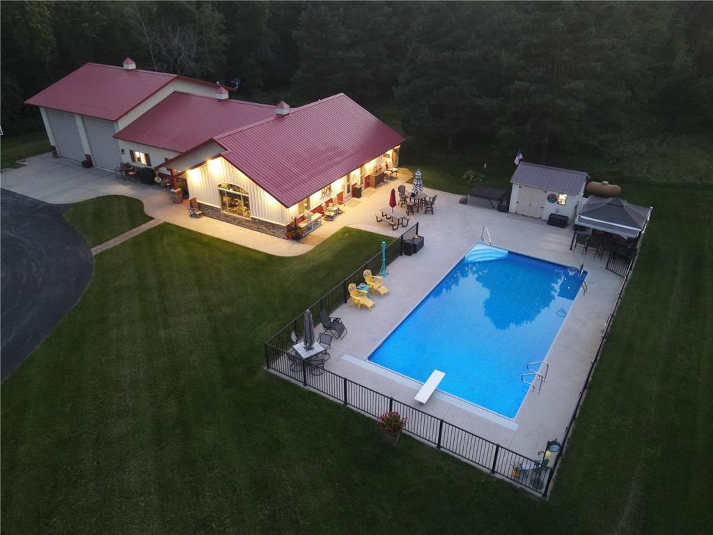 8109 240th Avenue NE Belgrade MN 56312 6586167 image1