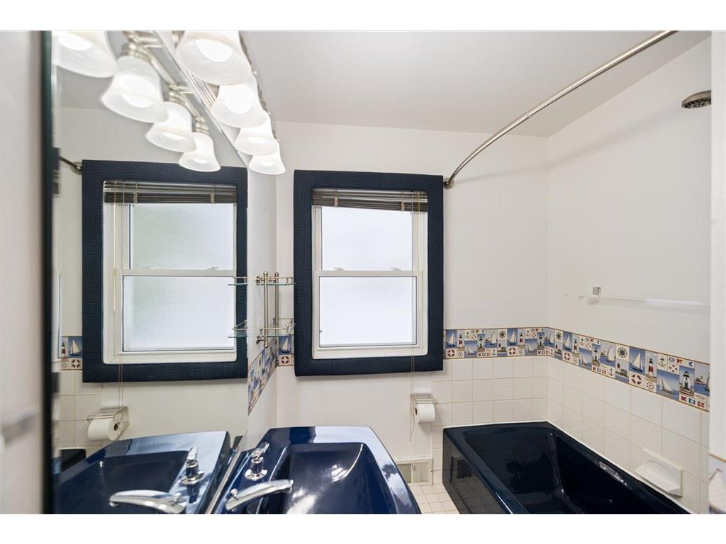 8109 30th Avenue N Crystal MN 55427 7005525 image15