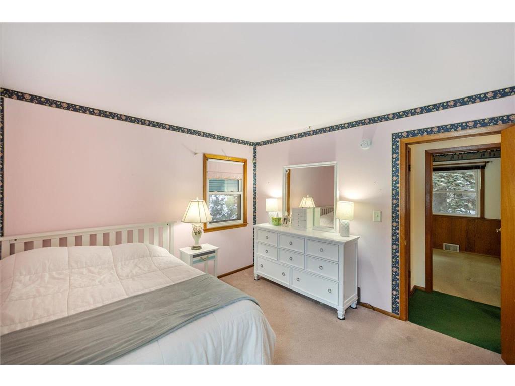 8109 30th Avenue N Crystal MN 55427 7005525 image17