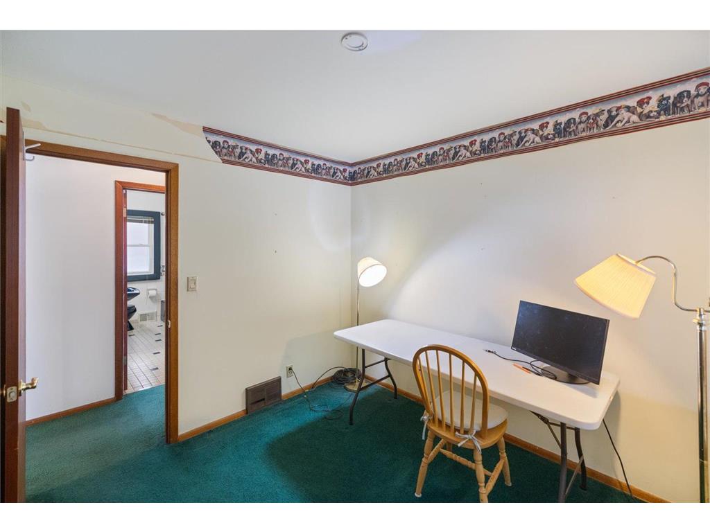 8109 30th Avenue N Crystal MN 55427 7005525 image21