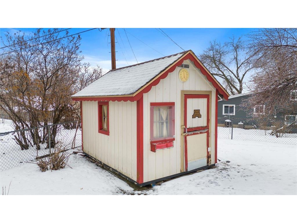 8109 30th Avenue N Crystal MN 55427 7005525 image33