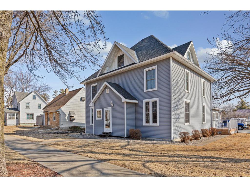 811 1st Avenue Gibbon MN 55335 6677113 image2