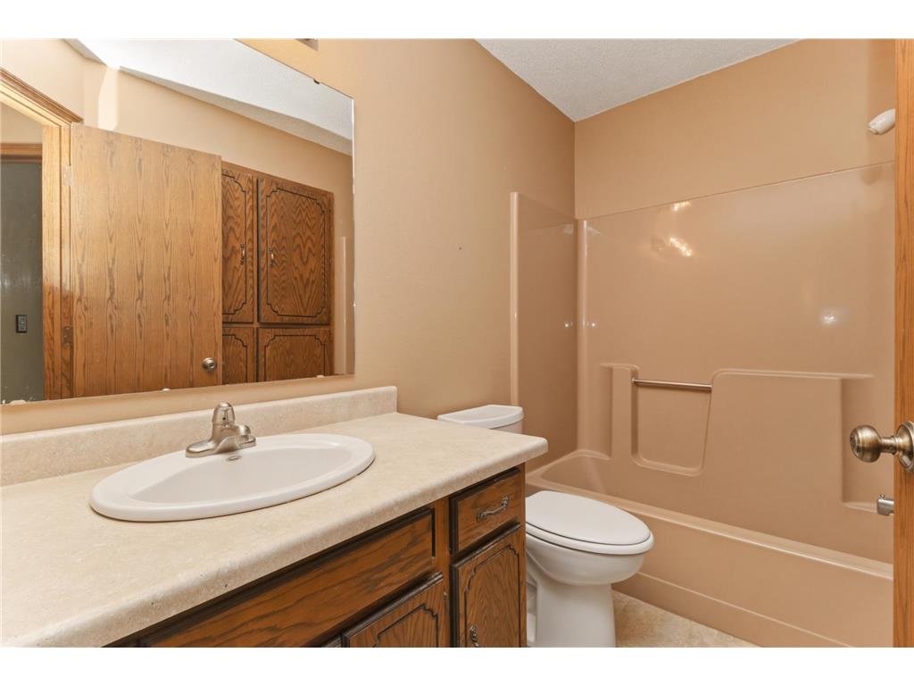811 3rd Avenue N Sartell MN 56377 7044036 image26