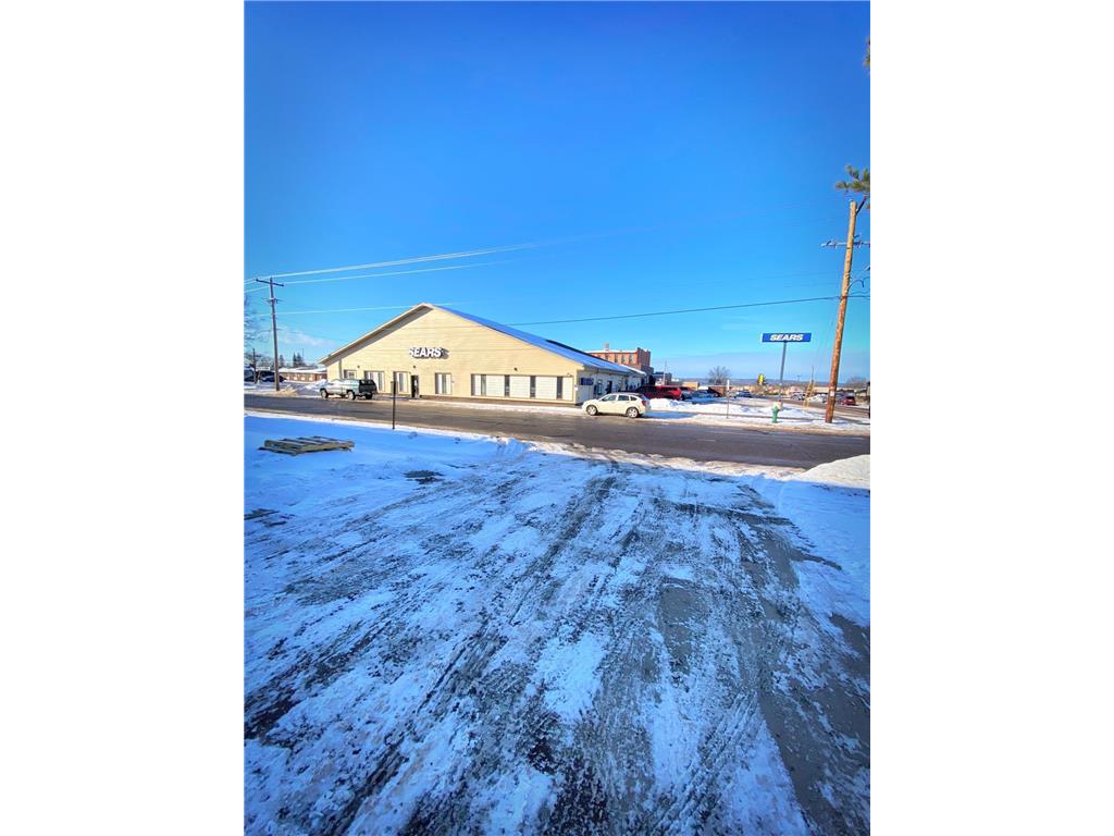 811 3rd Street W, Ashland, WI, 54806 MLS 6316047 Edina Realty