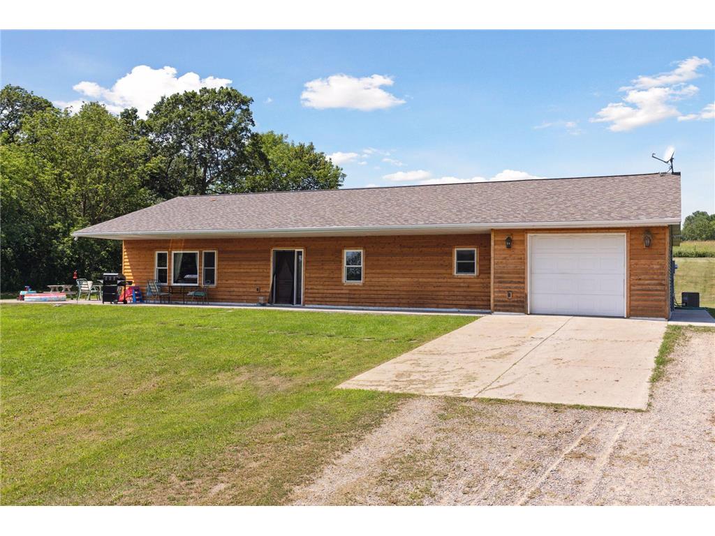 811 55th Street, Clayton, WI, 54004 MLS 6230434 Edina Realty