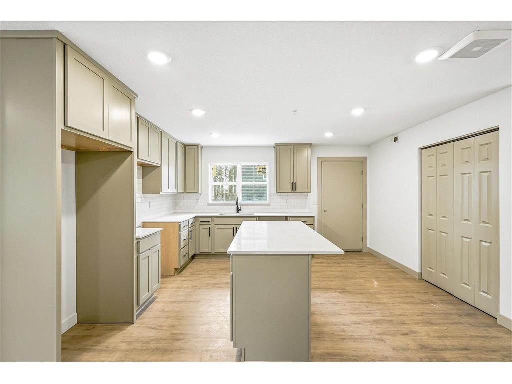 811-815 6th Street SE Minneapolis MN 55414 7051384 image11